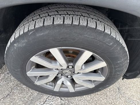 Used 2019 Honda Pilot EX image 9