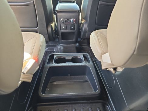 Used 2020 Ford Explorer Limited RWD image 21