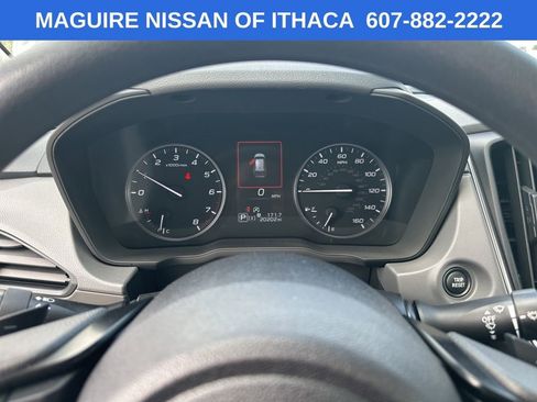 Used 2024 Subaru Crosstrek 2.0i Premium AWD/4WD image 9