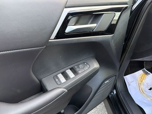 New 2026 Mitsubishi Outlander LE AWD/4WD image 15