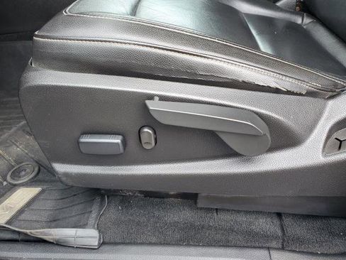 Used 2018 GMC Canyon SLT w/ Trailering Package AWD/4WD image 6