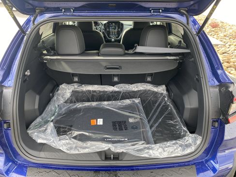 New 2026 Subaru Crosstrek 2.5i Limited w/ Crosstrek Mirror Package image 18