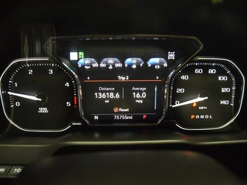 Used 2020 GMC Sierra 2500 AT4 w/ Technology Package image 49