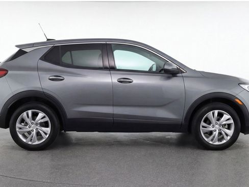 Used 2025 Buick Encore GX Preferred AWD/4WD image 11
