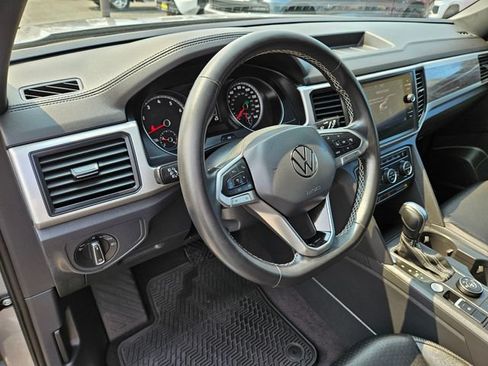 Used 2021 Volkswagen Atlas Cross Sport SE AWD/4WD image 23