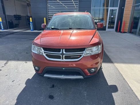 Used 2014 Dodge Journey Limited w/ Flexible Seating Group image 5
