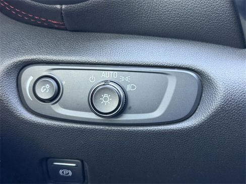 Certified 2021 Chevrolet Blazer RS w/ Enhanced Convenience Package image 34