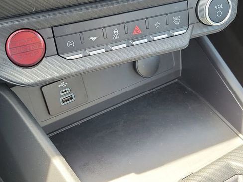 Used 2025 Ford Mustang Coupe RWD image 23