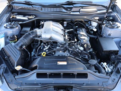 Used 2010 Hyundai Genesis 3.8 image 45