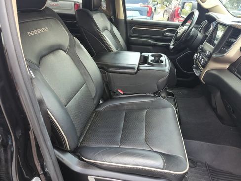 Used 2019 RAM 1500 Laramie AWD/4WD image 34