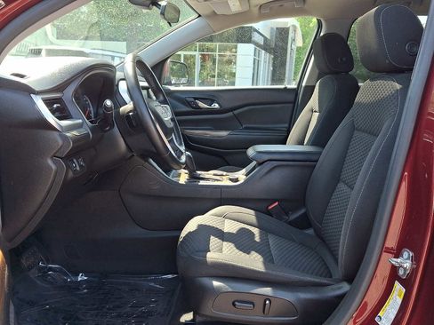 Used 2018 GMC Acadia SLE FWD image 15
