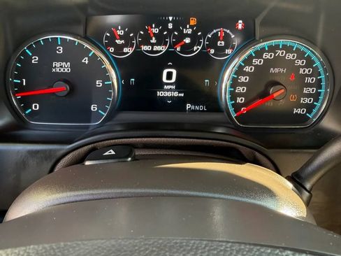 Used 2017 GMC Yukon Denali w/ Open Road Package RWD image 21