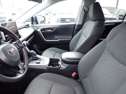 Used 2024 Toyota RAV4 XLE image 15