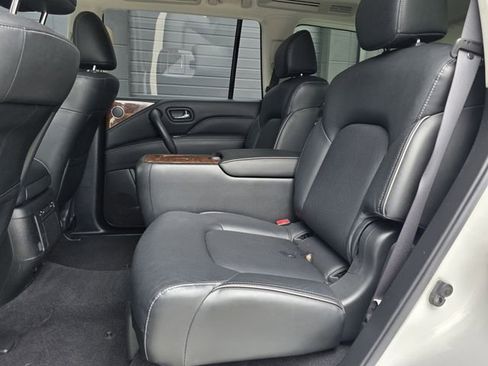 Used 2019 INFINITI QX80 Luxe w/ Cargo Package image 19