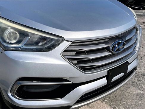 Used 2017 Hyundai Santa Fe Sport image 26