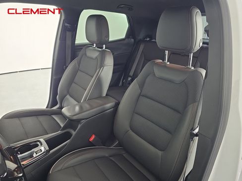 Used 2023 Chevrolet TrailBlazer RS w/ Convenience Package image 25