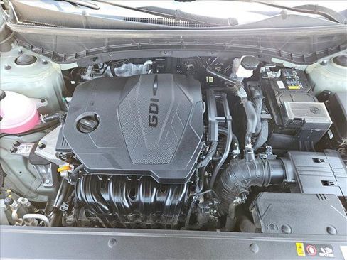 Used 2024 Hyundai Santa Cruz SEL AWD/4WD image 25