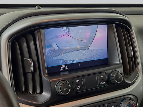 Used 2022 Chevrolet Colorado LT w/ Fleet Safety Package image 28