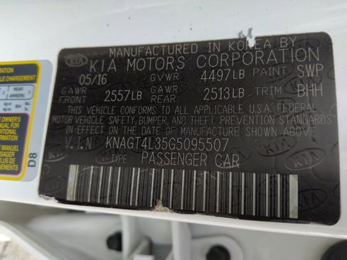Used 2016 Kia Optima LX FWD image 33
