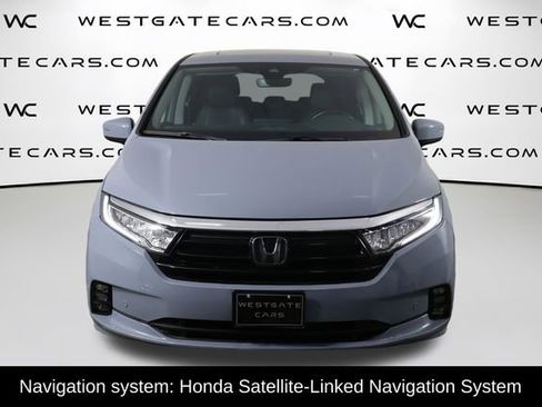 Used 2023 Honda Odyssey Touring image 2
