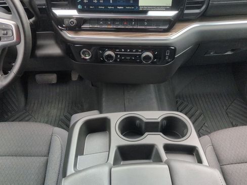 Certified 2024 Chevrolet Silverado 1500 LT AWD/4WD image 13