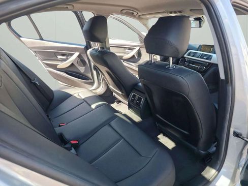Used 2017 BMW 320i Sedan image 20