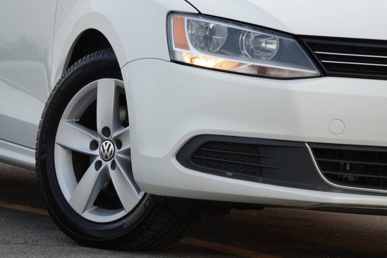 Used 2014 Volkswagen Jetta TDI FWD image 48