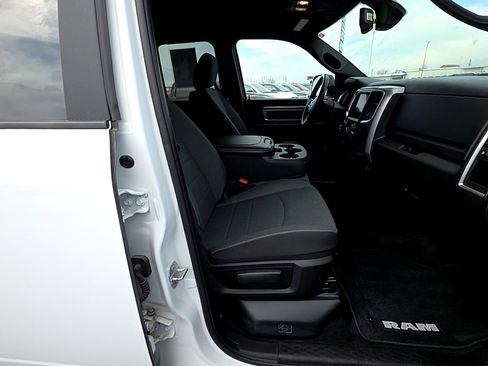 Used 2023 RAM 1500 Classic Warlock w/ Trailer & Traction Group AWD/4WD image 17