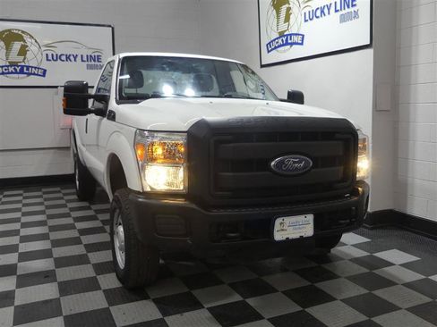 Used 2016 Ford F250 XL w/ Snow Plow Prep Package image 5
