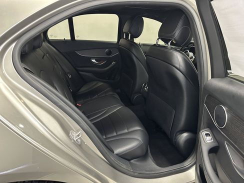 Used 2019 Mercedes-Benz C 300 4MATIC Sedan image 36