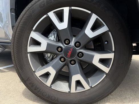 Used 2025 Toyota 4Runner TRD Sport Premium AWD/4WD image 10