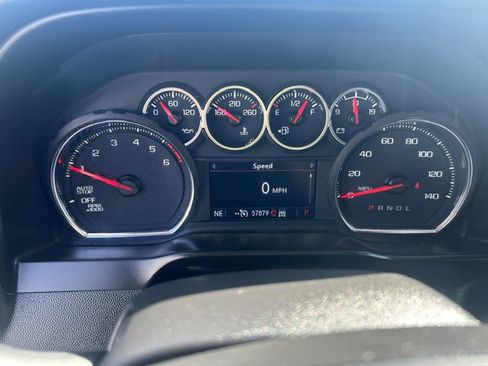 Used 2021 Chevrolet Silverado 1500 LT AWD/4WD image 20