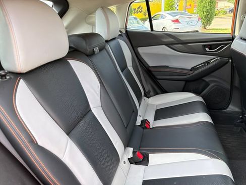 Used 2019 Subaru Crosstrek 2.0i Limited w/ Moonroof Package w/Navigation AWD/4WD image 28