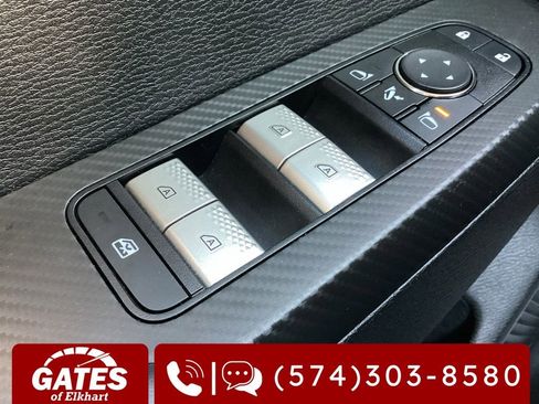 Used 2025 Mitsubishi Outlander SE AWD/4WD image 23