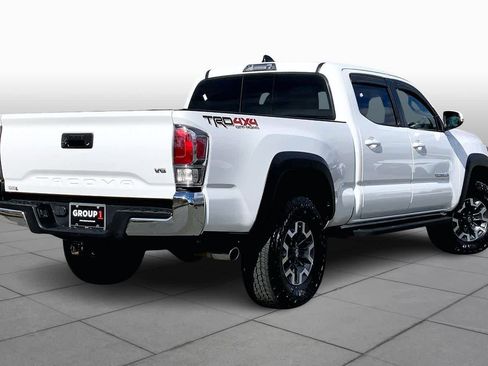 Used 2023 Toyota Tacoma TRD Off-Road image 13