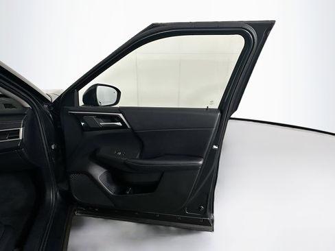 Used 2024 Mitsubishi Outlander SE image 31