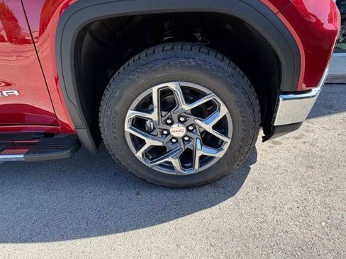 New 2026 GMC Sierra 1500 SLT AWD/4WD image 3