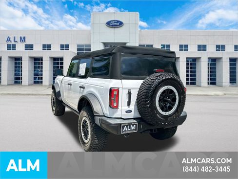 Used 2023 Ford Bronco Badlands AWD/4WD image 8