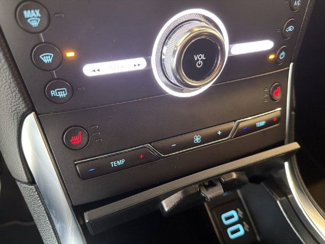 Used 2020 Ford Edge ST w/ Cold Weather Package AWD/4WD image 30
