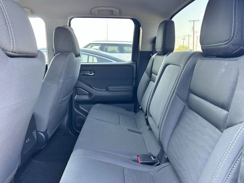 Certified 2024 Nissan Frontier SV image 16