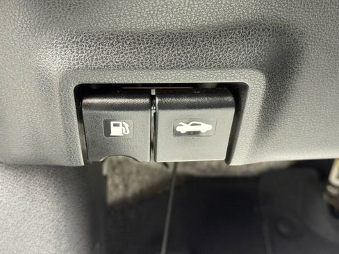 Used 2015 Nissan Juke NISMO AWD/4WD image 29