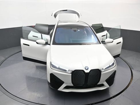 New 2025 BMW iX xDrive50 image 40