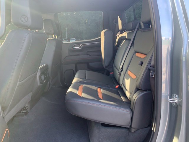 Used 2024 GMC Sierra 1500 AT4 w/ Technology Package AWD/4WD image 20