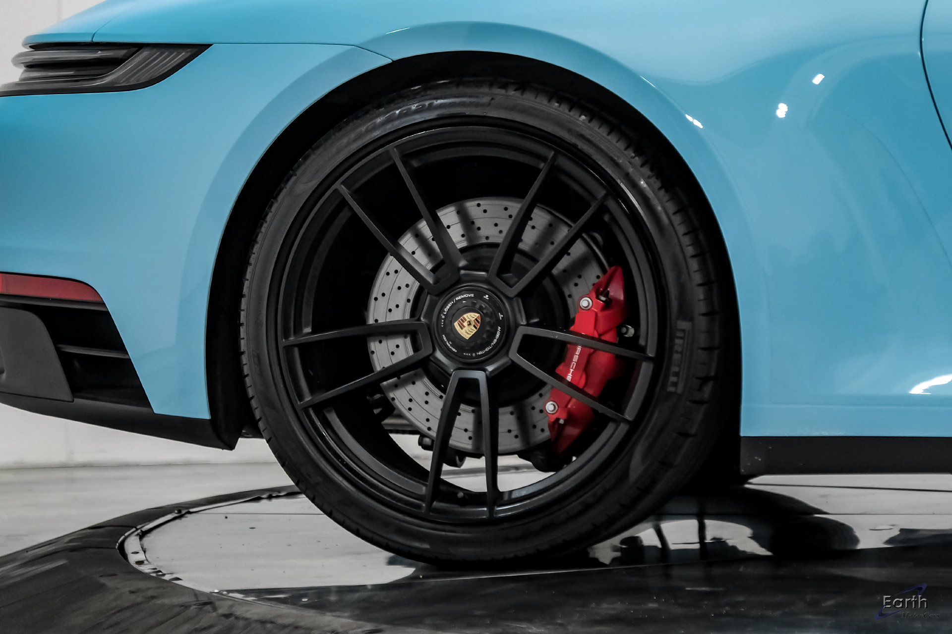 Used 2024 Porsche 911 Carrera GTS RWD image 90