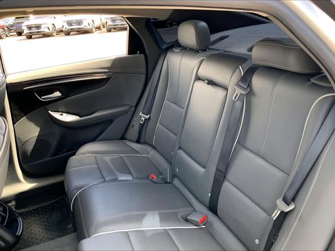 Used 2017 Chevrolet Impala Premier image 21