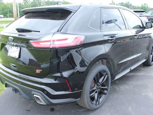 Used 2024 Ford Edge ST w/ Equipment Group 401A AWD/4WD image 13
