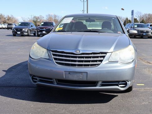 Used 2010 Chrysler Sebring Touring image 8