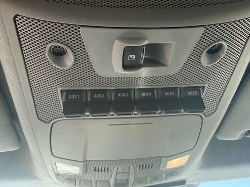 Used 2022 Ford F350 Limited image 39