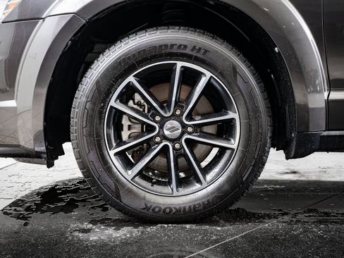 Used 2018 Dodge Journey SE w/ Popular Equipment Group image 13