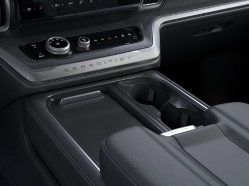 New 2026 Ford Expedition Max Platinum image 17